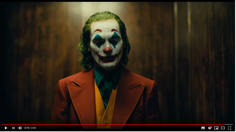 Film Joker Penuhi Layar Bioskop Surabaya