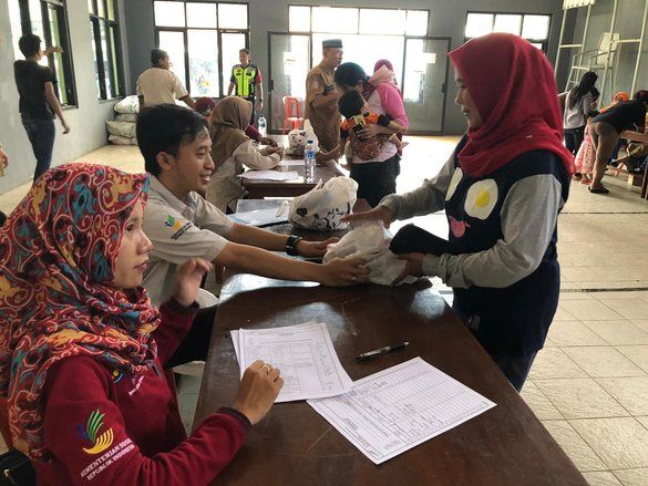 PT.KAI Jual Paket Sembako Murah Rp 10 Ribu 