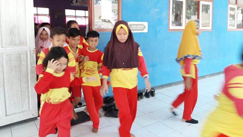 Siswa SDN Sumberkerang Probolinggo Belajar Menyelamatkan Diri Saat Gempa