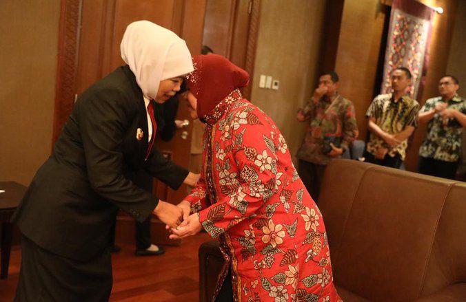 Khofifah dan Risma Gayeng Bahas DIPA