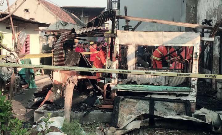 Kebakaran Rumah di Kenjeran, Kakek Hidup Sendirian Tewas