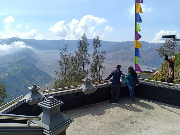 Tarif Masuk Bromo Naik, Kunjungan Wisatawan Naik 100 Persen