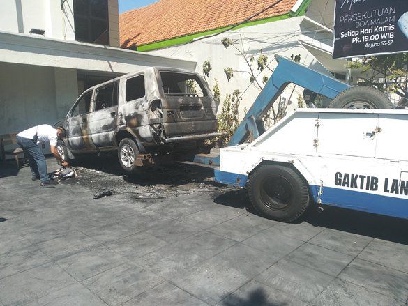 Kerusakan Kunci Kontak Penyebab Kebakaran Mobil Operasional Gereja