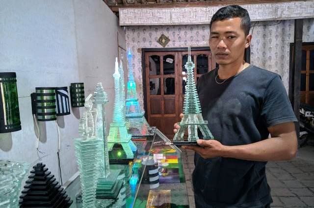 Miran, Mengubah Limbah Pecahan Kaca Jadi Benda Berharga