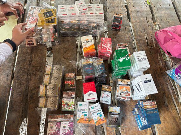 Tim Gabungan Sita 23.568 Batang Rokok Tanpa Pita Cukai di Lamongan 