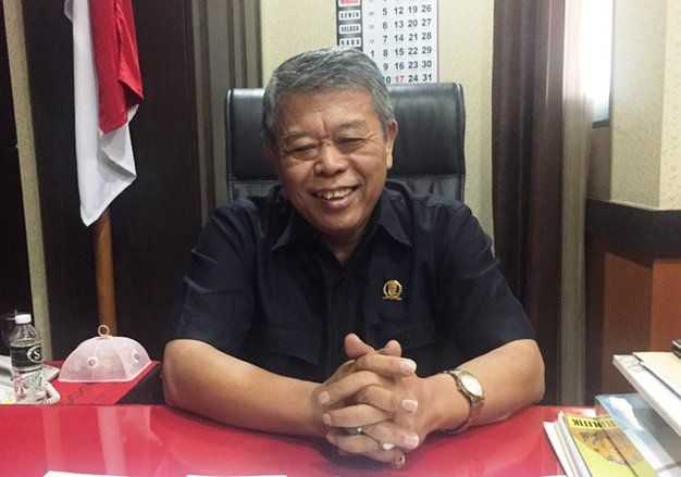 Dilantik Sabtu, Anggota DPRD Jatim Baru Dapat Pin Emas