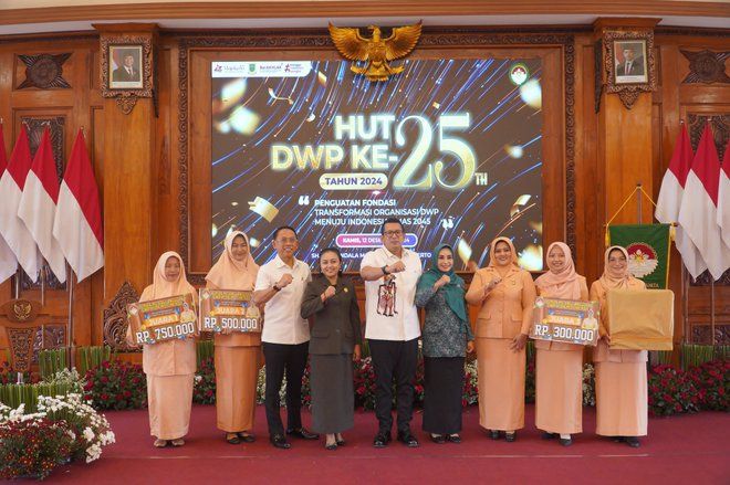 Pj Wali Kota Mojokerto Ajak Dharma Wanita Jadi Agen Perubahan Menuju Indonesia Emas 2045