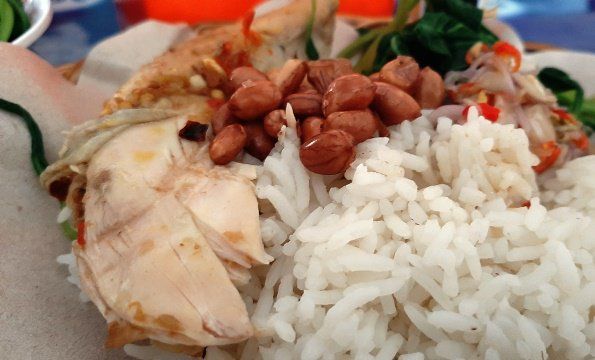 Ayam Betutu, Kuliner Laris Dekat Pelabuhan Gilimanuk Bali