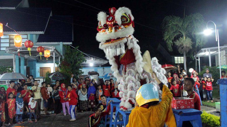 Meriahnya Perayaan Imlek di Kota Reog