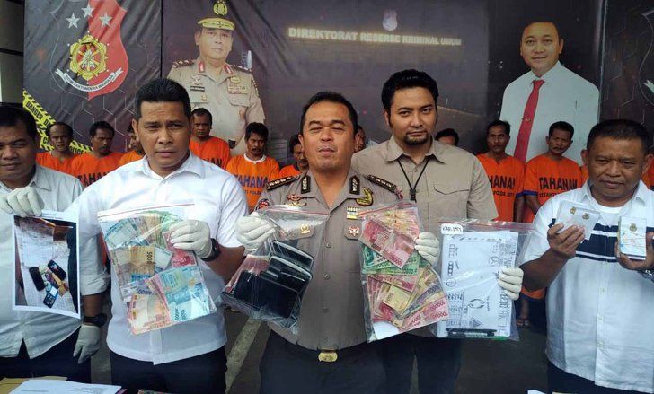 Polda Jatim Bongkar Jaringan Judi Online