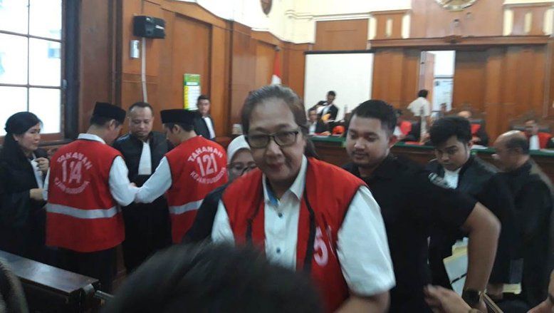 Tiga Terdakwa Dihadirkan dalam Sidang Ujaran Kebencian Asrama Papua