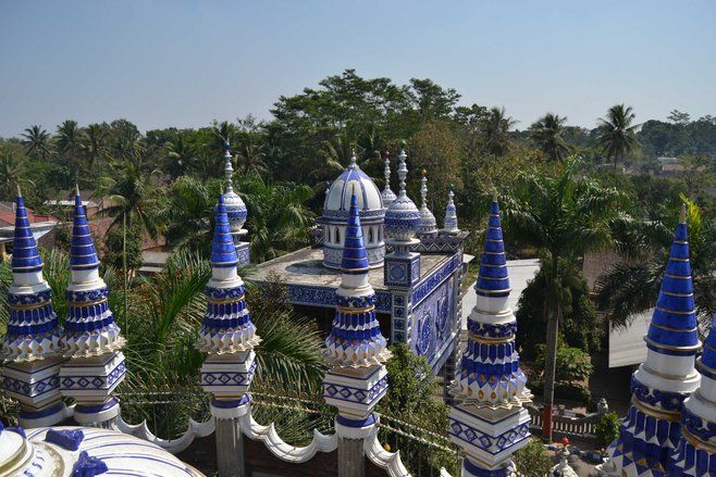 Masjid 10 Lantai di Malang, Wisatawan Rusia Pun Kepincut