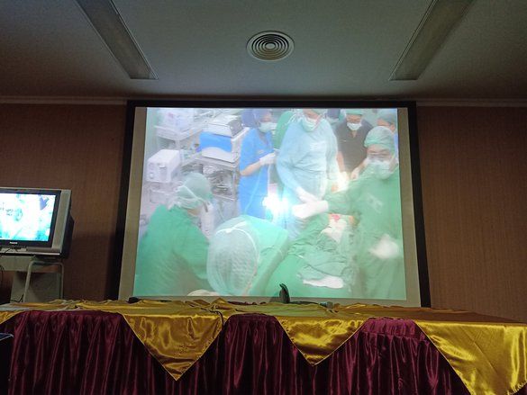 Operasi Pemisahan Bayi Kembar Selesai, Tim Dokter Pasang Pelat di Dada Azila
