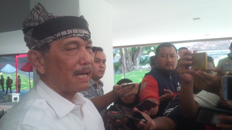 Di Banyuwangi Luhut Tepis Lima Hoaks Serang Pemerintah 