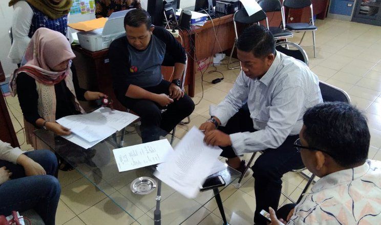 Suaranya &quot;Dicuri&quot;,&nbsp;Caleg Golkar Lapor&nbsp;ke Bawaslu Surabaya
