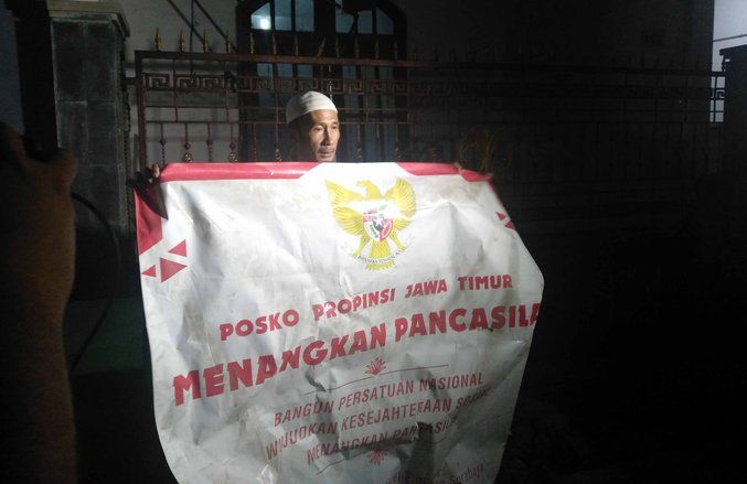 Larang Ultah PRD, Massa Juga Datangi Kantor PRD di Surabaya