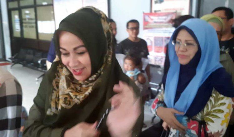 Sederet Artis Era 80-an Kunjungi Ahmad Dhani di Penjara