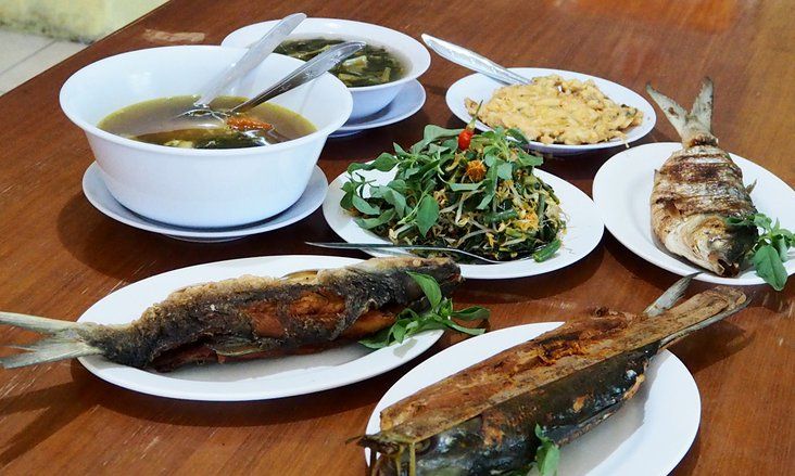 Gurihnya Ragam Olahan Bandeng di Pak Elan Gresik