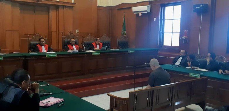 Ahmad Dhani Prasetyo Divonis Satu Tahun
