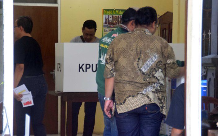 Dokter Disiagakan dalam PSU di TPS 28 Rungkut Menanggal