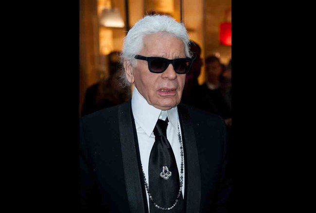 Ikon Fashion Karl Lagerfeld Meninggal