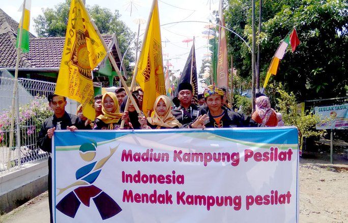 Peringati Tahun Baru Islam, Ribuan Warga Madiun Ikuti ‘Grebeg Sewulan’