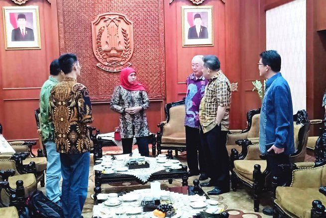 Investor Asal Cina Tawari Jatim Skytrain