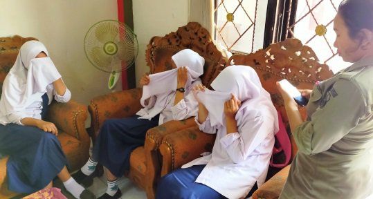 Bolos Sekolah, Sejumlah Pelajar di Blitar Terjaring Razia Satpol PP