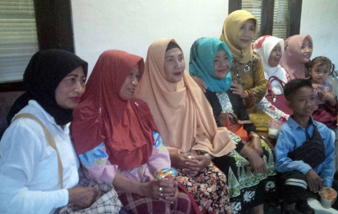 Sesepuh Gandrung Reuni, Sebut Generasi Sekarang Gandrung-gandrungan