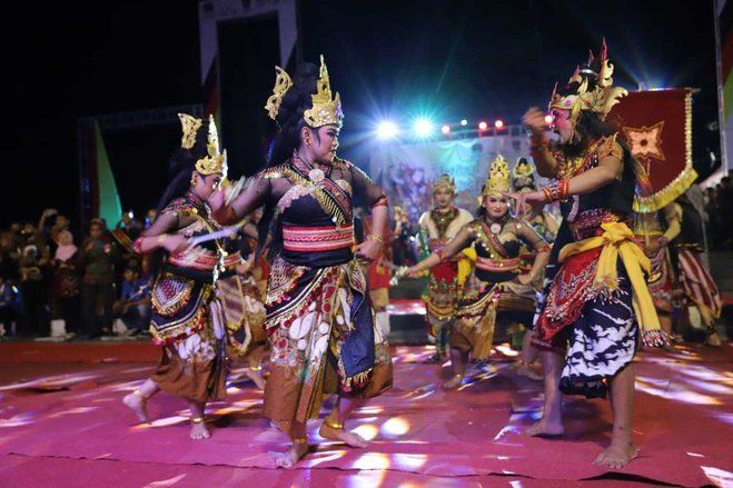 Pawai Budaya Nusantara di Apeksi, Pemkot Mojokerto Tampilkan Ratu Tribuana Tungga Dewi