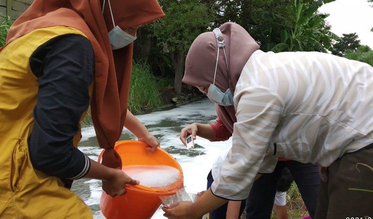 Bahaya Mikroplastik Sungai Porong, Komunitas Telisik Desak Pemerintah Tambah TPS Sampah