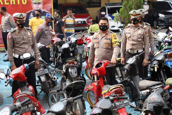 1.069 Surat Tilang Dikeluarkan, Pelanggar Tertinggi Tidak Pakai Helm dan Anak Dibawah Umur