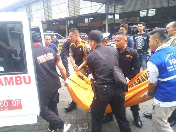 Sopir Tewas Dalam Truk Boks Berpendingin di AJBS Surabaya Diautopsi