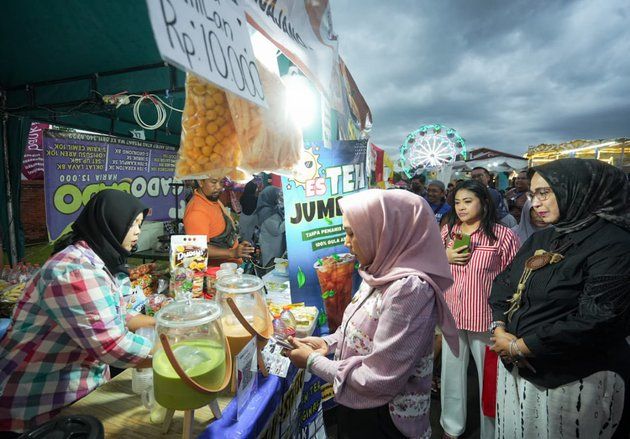 Pasar Takjil Ketidur Kembali Digelar, Ning Ita: Penggerak Ekonomi di Bidang Kuliner