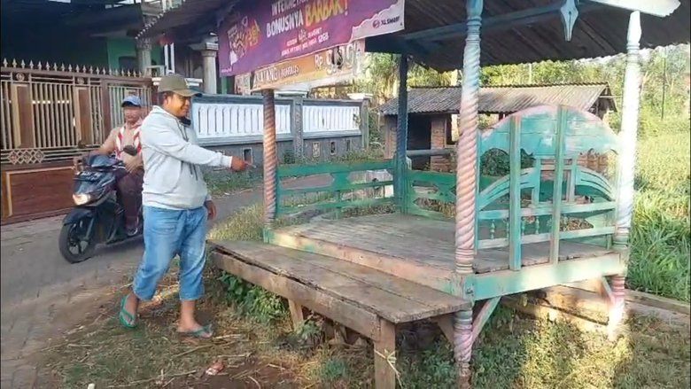 Geger Bayi Perempuan Ditemukan di Poskamling Desa Posangit Probolinggo