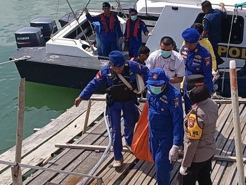 Tiga Jenazah Korban Kebakaran Kapal di Perairan Lamongan Dipulangkan, Satu Masih Hilang