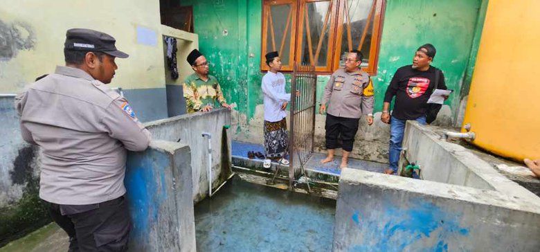 Ambil Air Wudu sebelum Salat Duha, Santri di Lamongan Tewas Tersetrum