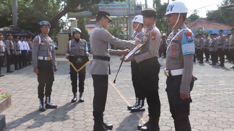 Bolos Kerja Hingga 40 Hari, ‎Anggota Polres Probolinggo Kota Dipecat