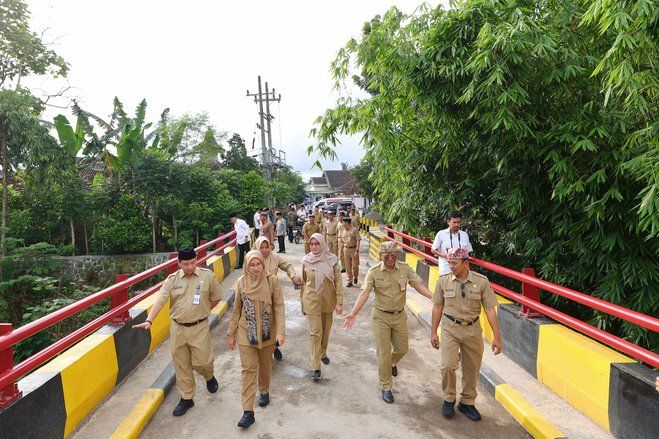 Jalan Sepajang 700 Kilometer Tetap jadi Prioritas di Tengah Efisiensi Anggaran