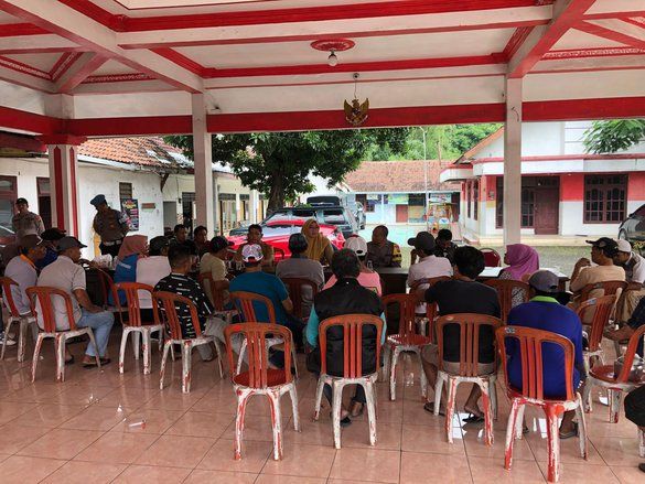 Diduga Tak Setorkan PBB dan Salahgunakan Aset, Warga Desak Kadus Sumberbendo Lolawang Dicopot 