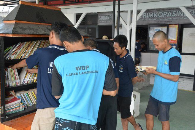 Budayakan Membaca, Lapas Lamongan Sediakan Becak Baca Keliling Blok Hunian Napi