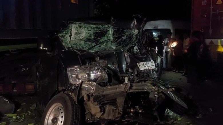 Tabrakan Beruntun di Pintu Perlintasan Kereta, Empat Nyawa Melayang