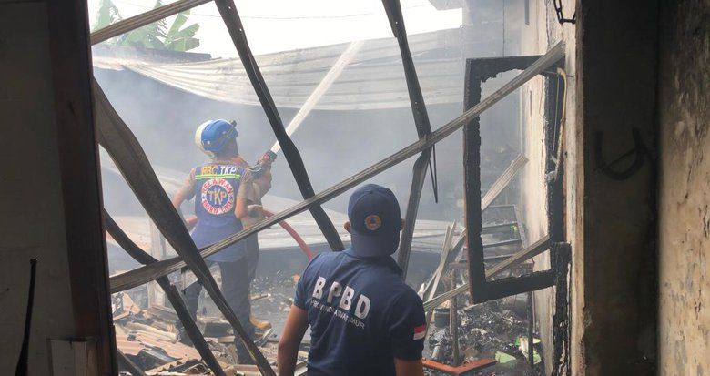 Tempat Penggorengan Kerupuk di Puri Mojokerto Ludes Terbakar