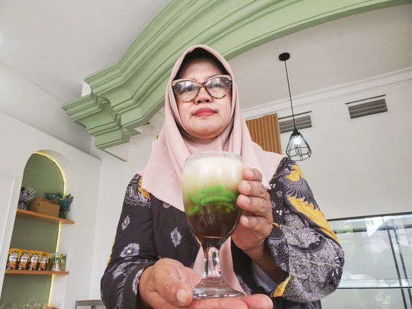 Sensasi Dawet dari Daun Kelor Kreasi Ibu-Ibu PKK Pulorejo Mojokerto