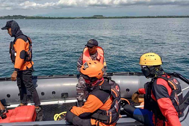 Pencarian Nelayan yang Hilang di Perairan Utara Probolinggo Terkendala Cuaca
