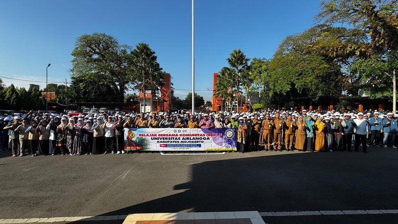 Gus Barra Terima 525 Mahasiswa Unair KKN-BBK, Dorong Inovasi dan Gali Potensi Desa di Mojokerto