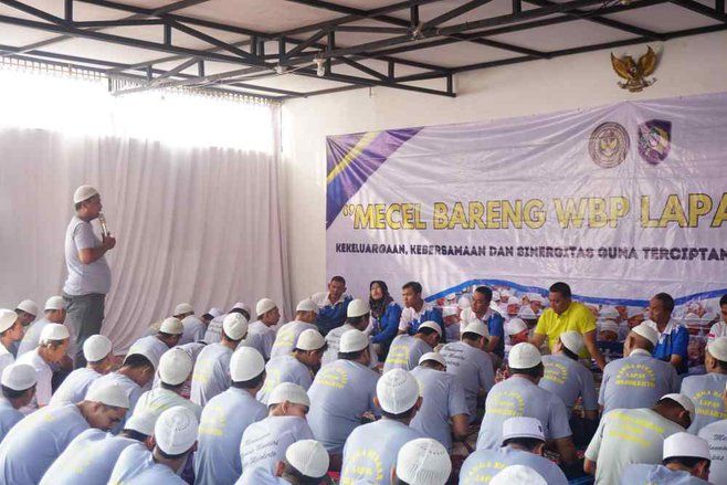 Lapas Mojokerto Hangatkan Hubungan Petugas dan Warga Binaan lewat ”Mecel Bareng”