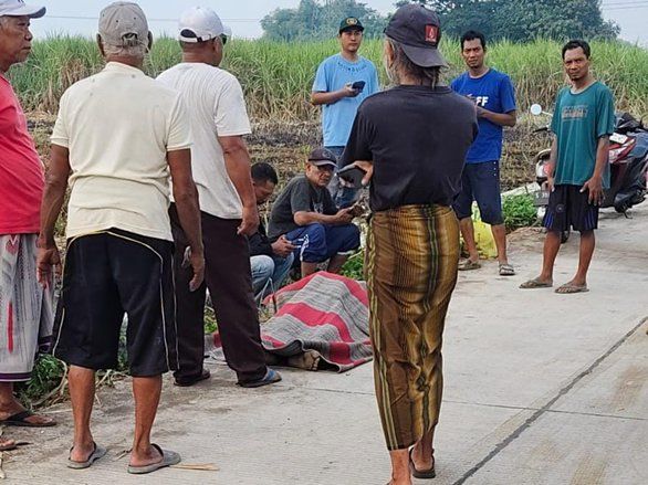 Buruh Tani asal Jombang Meninggal Mendadak di Sawah Mojokerto
