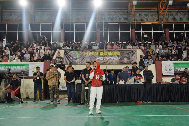 Tutup Kajari Cup 2025, Ning Ita Singgung Panca Cita Mojokerto