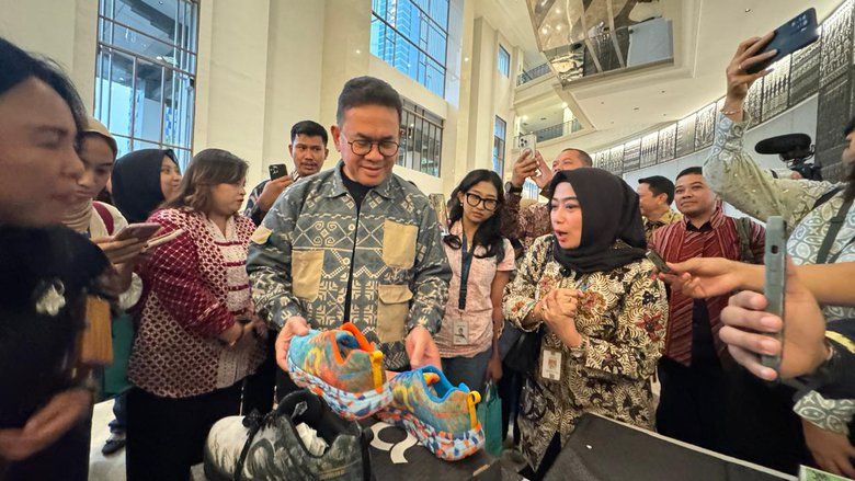 Mendag Siap Fasilitasi Sepatu Running Kota Mojokerto Go Internasional